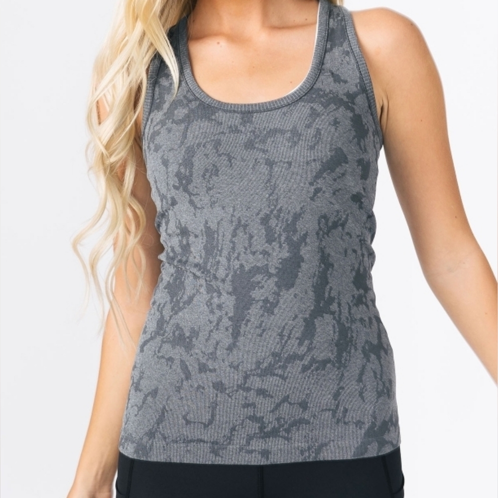 Zyia Gray Splash seamless racer tank size L EUC